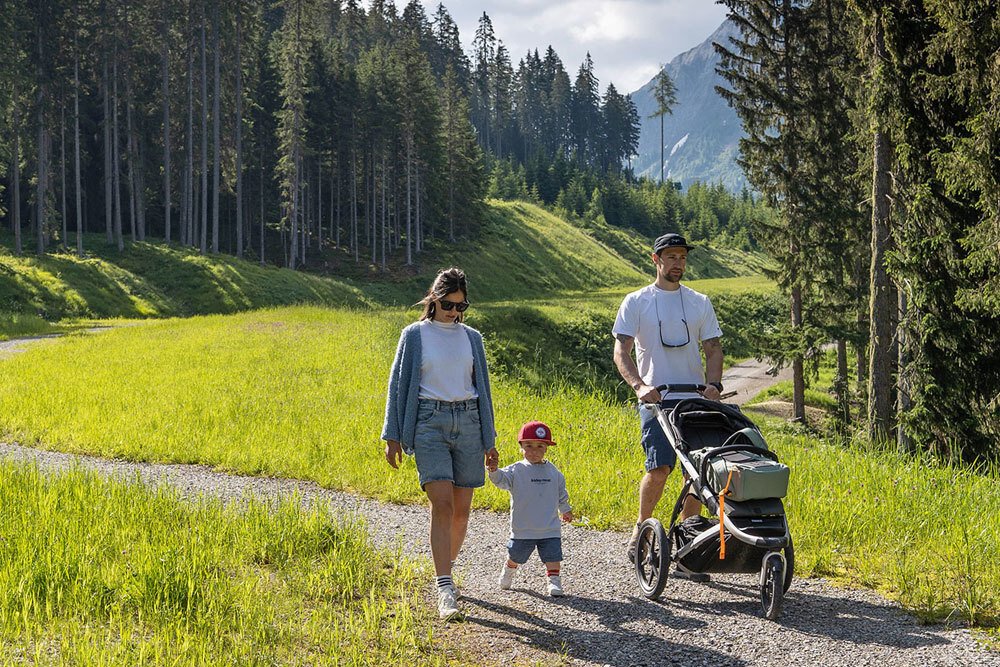 Kinderwagenweg zum Bio-Bergrestaurant Lumberjack